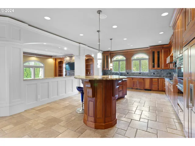 $1,800,100 | 14289 Southeast Wyler Street, Happy Valley, OR 97086