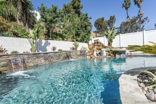 $949,777 | 1614 Myra Court, Chula Vista, CA 91911