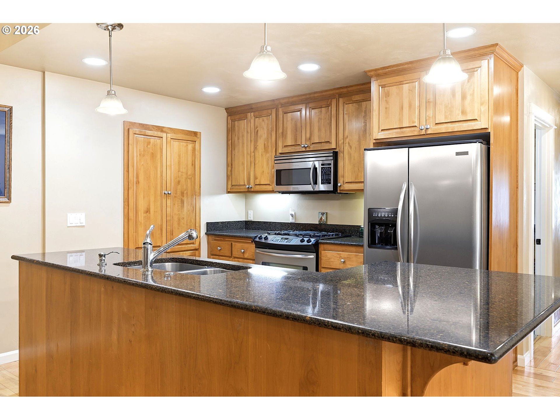 435 Mountaingate Drive Springfield, OR 97478 - Photo 9 of 39