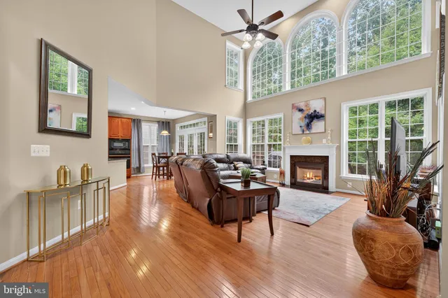 $830,000 | 14836 Cartagena Drive, Gainesville, VA 20155