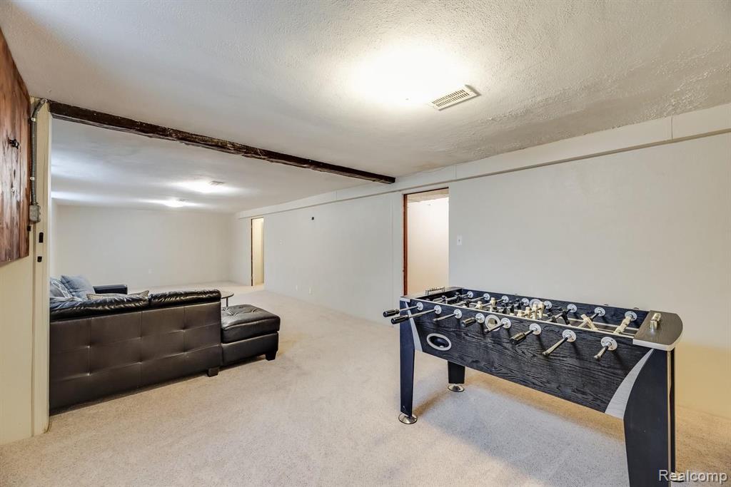 518 Barrington Road Grosse Pointe, MI 48230 - Photo 41 of 64