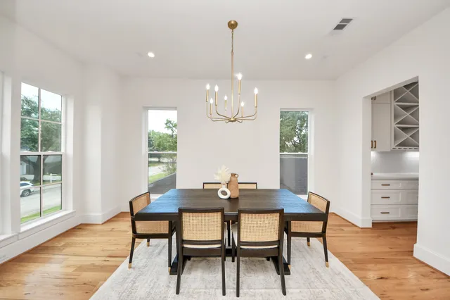 $1,580,000 | 1107 Grovewood Lane, Houston, TX 77008