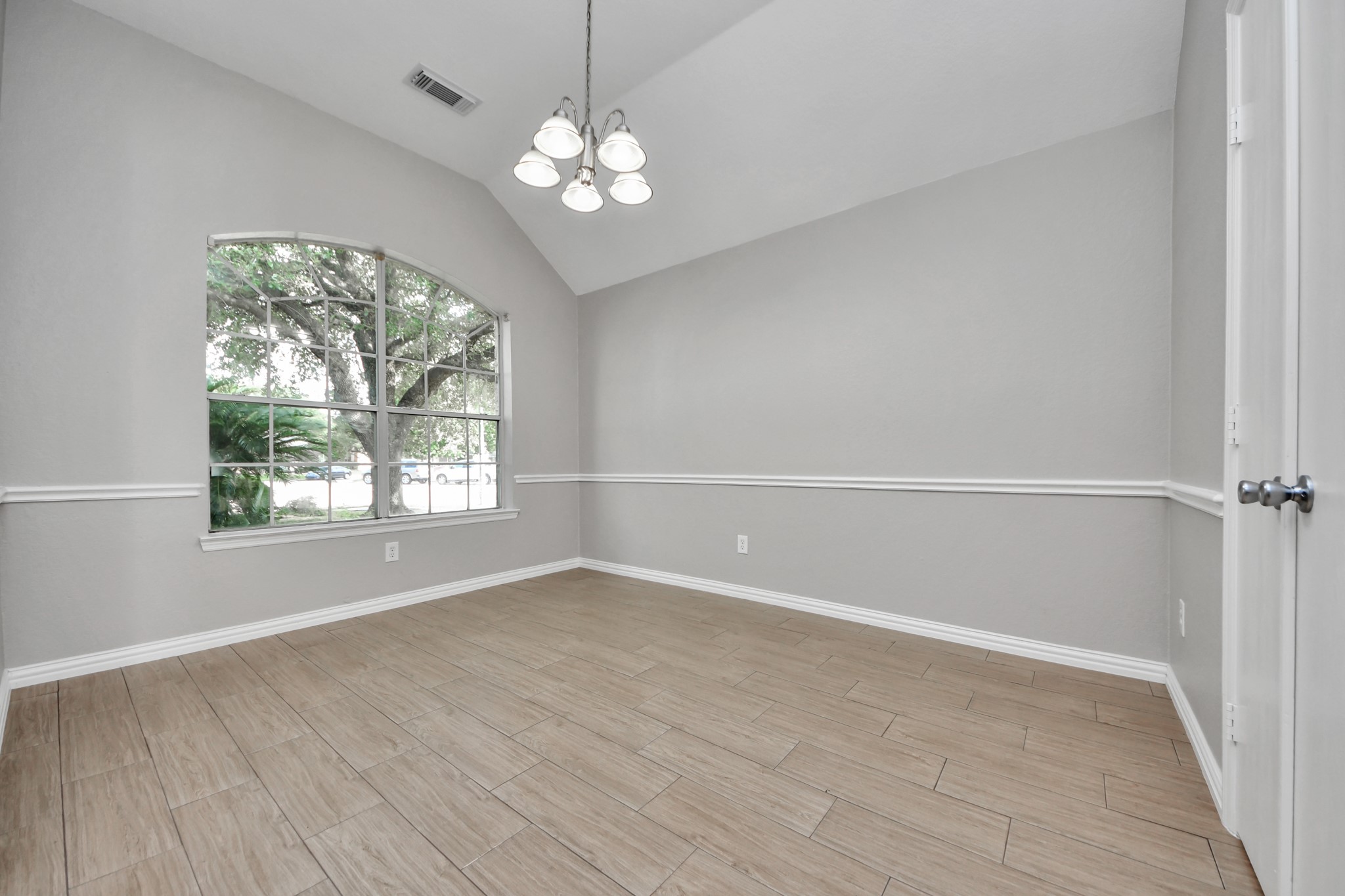 16735 Keegans Ridge Way Drive Houston, TX 77083 - Photo 14 of 49