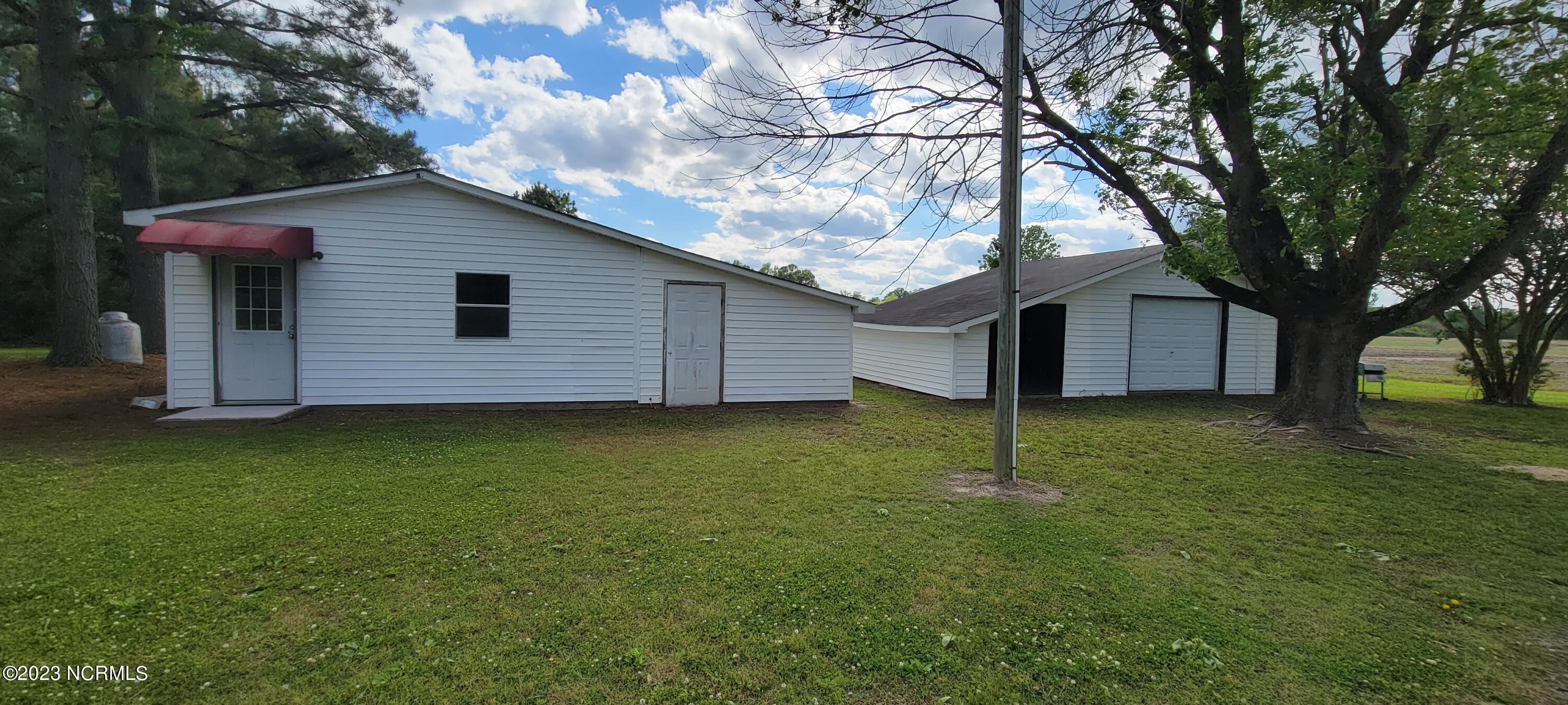 5197 Toddy Road Farmville, NC 27828 - Photo 3 of 29 exterior buildings