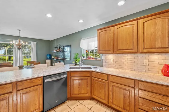 $475,000 | 7832 Zenk Road, Troy, IL 62294