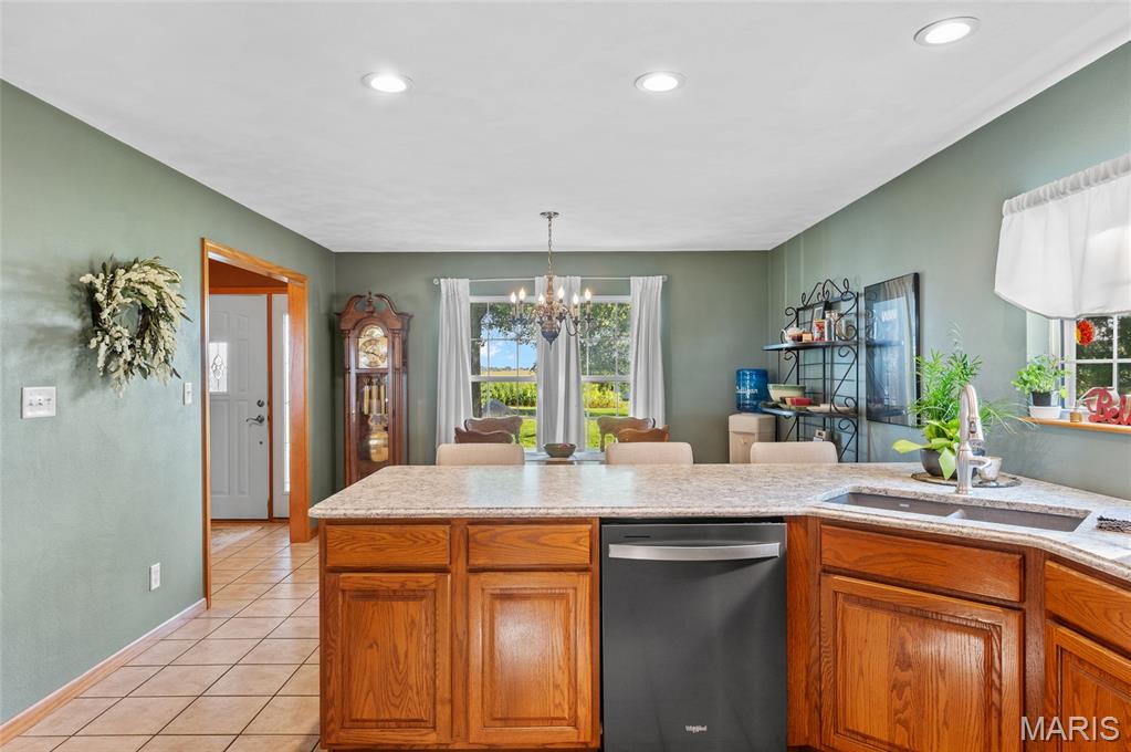 7832 Zenk Road Troy, IL 62294 - Photo 15 of 46 Gallery Image 15