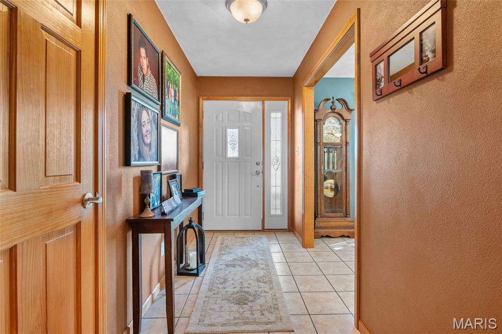 7832 Zenk Road Troy, IL 62294 - Photo 16 of 46 Gallery Image 16