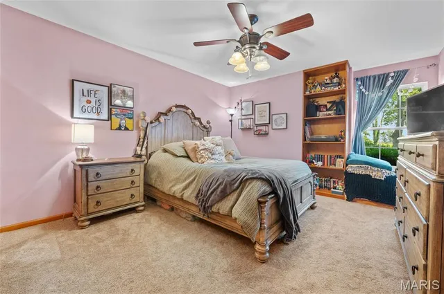 $475,000 | 7832 Zenk Road, Troy, IL 62294