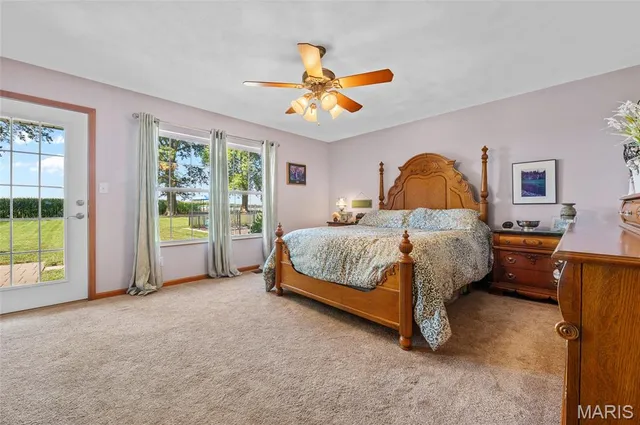 $475,000 | 7832 Zenk Road, Troy, IL 62294