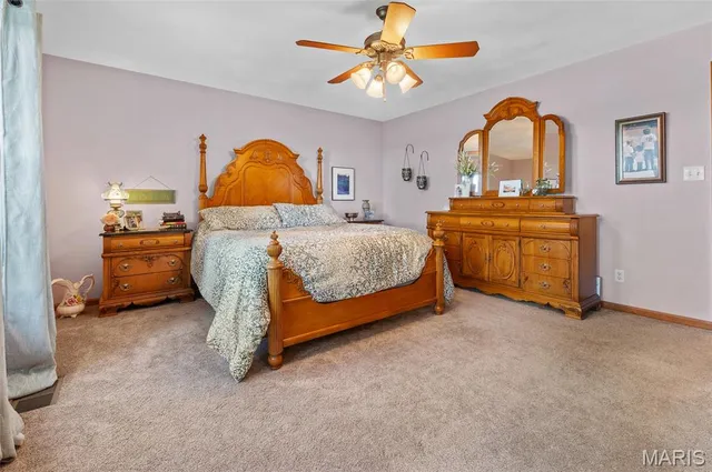 $475,000 | 7832 Zenk Road, Troy, IL 62294