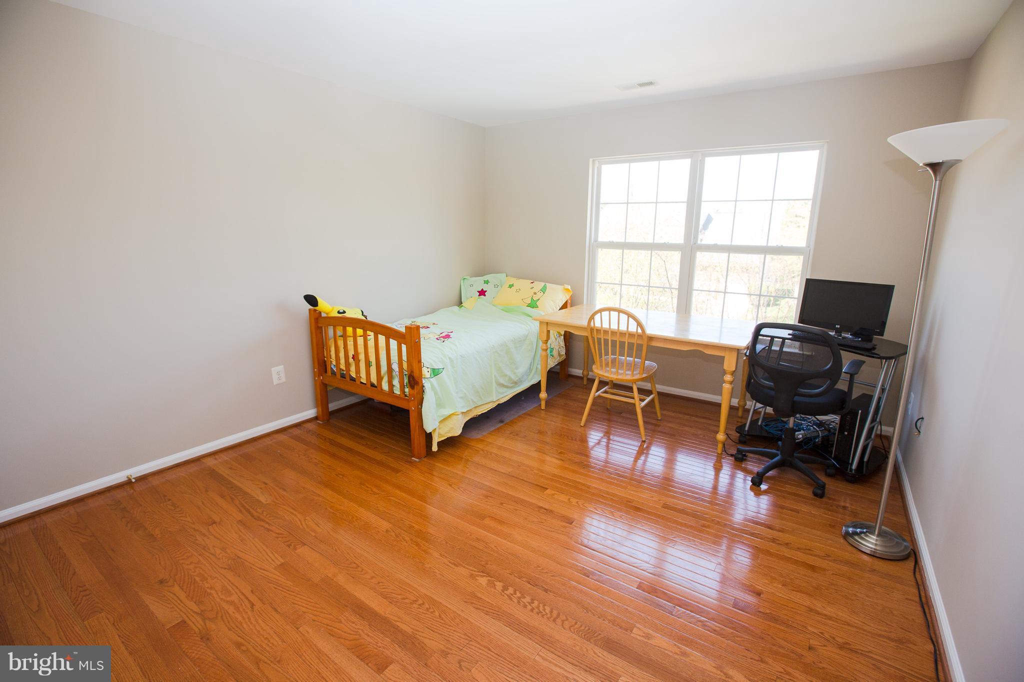 17907 Coachmans Road Germantown, MD 20874 - Photo 22 of 30 Bedroom 2
