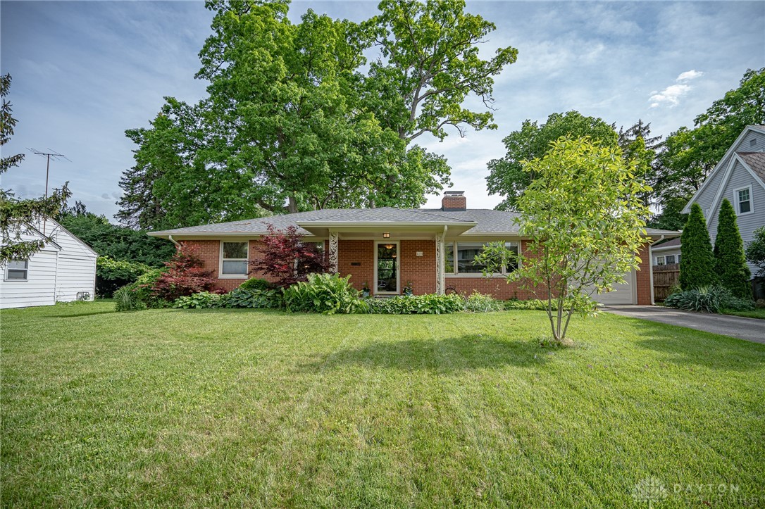 123 West Harding Road Springfield, OH 45504 - Photo 1 of 22 Gallery Image 1