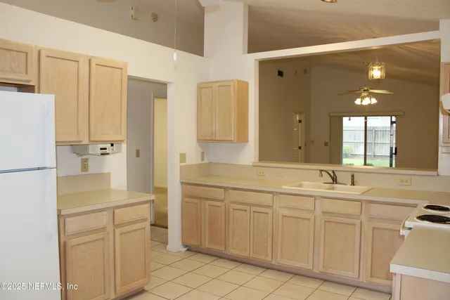 $1,750 | 11202 Mikris Drive South, Jacksonville, FL 32225