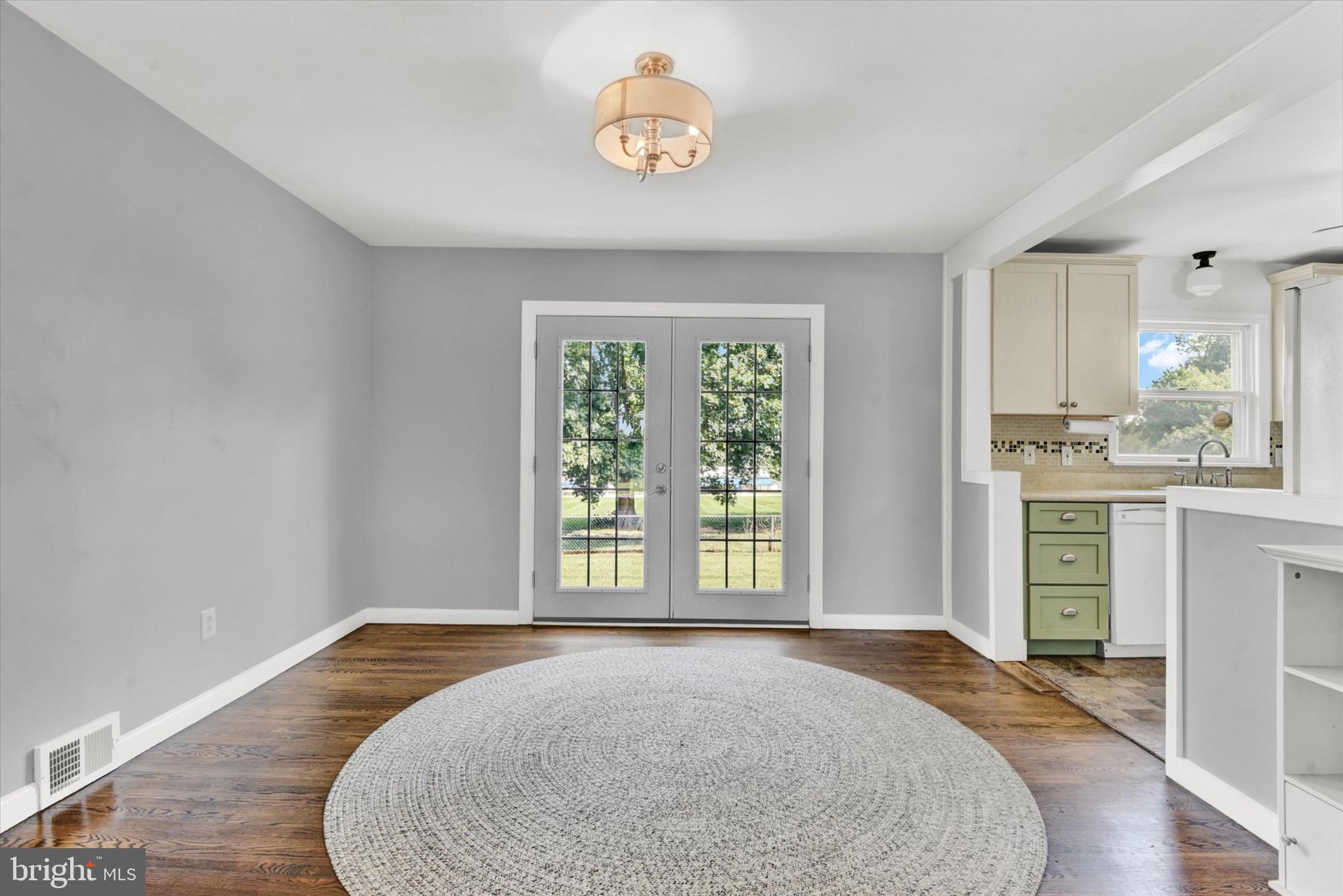 4530 Black Rock Road Hampstead, MD 21074 - Photo 4 of 23 Dining Room