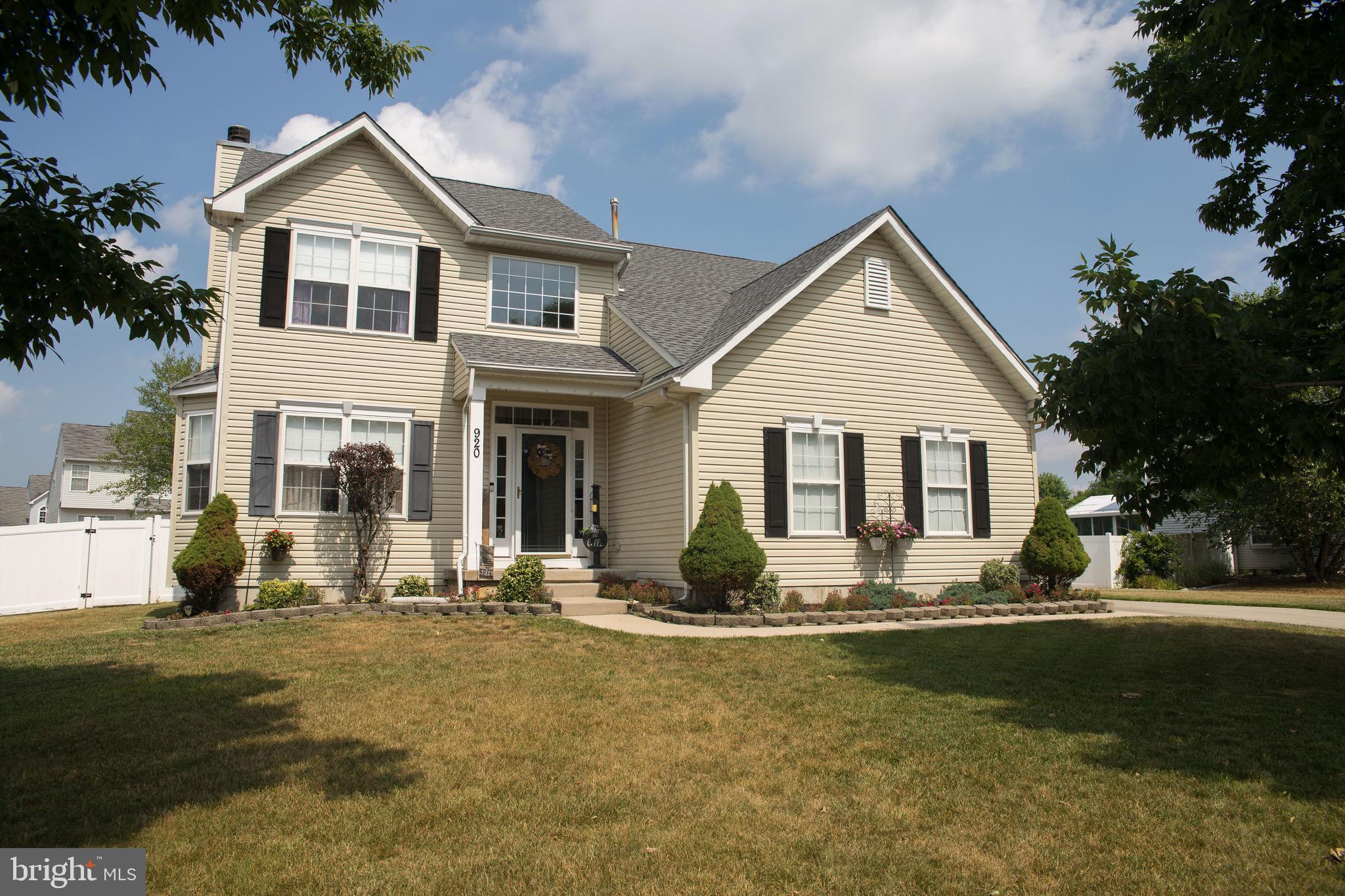 920 Honeysuckle Road Williamstown, NJ 08094 - Photo 3 of 51 Gallery Image 3