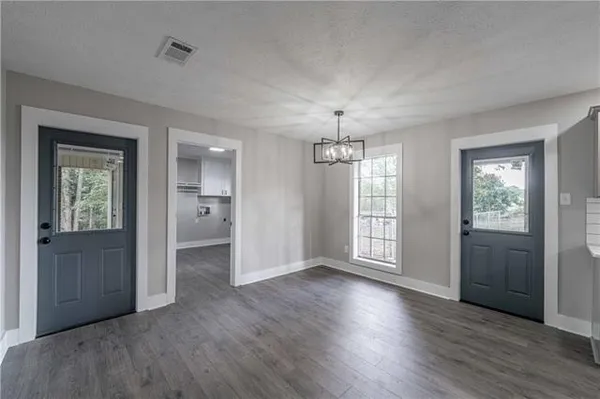$251,900 | 8425 Fairway Drive, Pineville, LA 71360