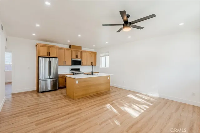 $2,000,000 | 5503 Adenmoor Avenue, Lakewood, CA 90713