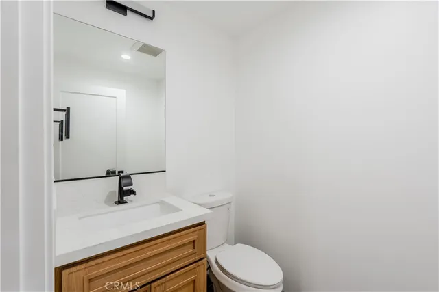 $2,000,000 | 5503 Adenmoor Avenue, Lakewood, CA 90713