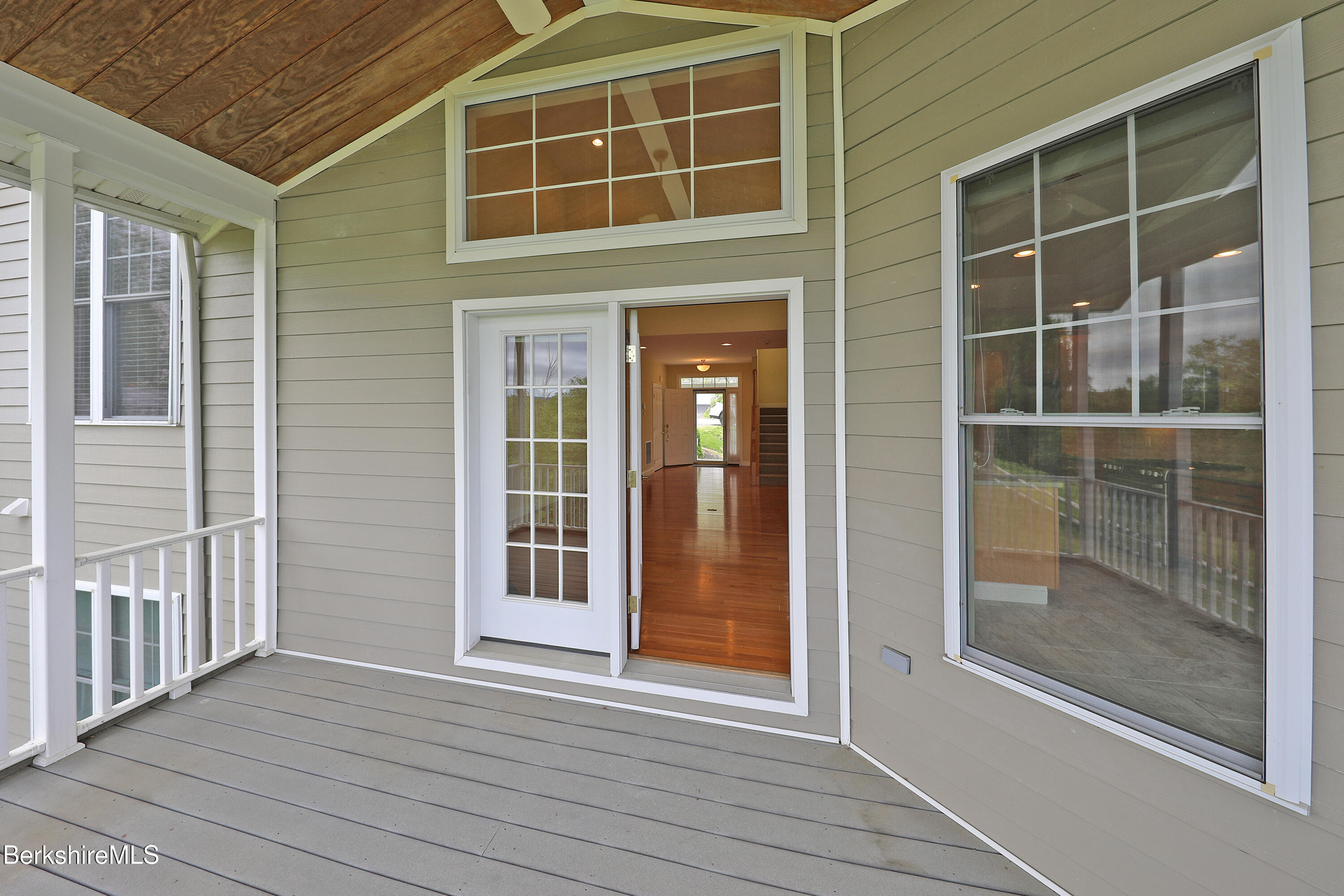 33 Alpine Trail Pittsfield, MA 01201 - Photo 21 of 69 View back to great room