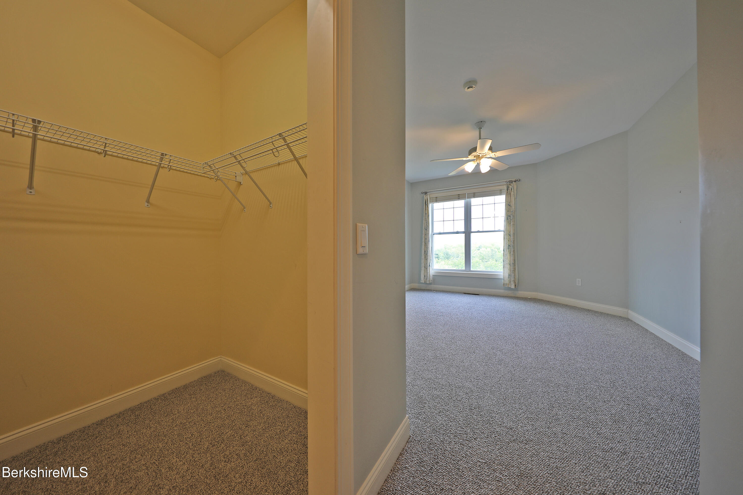33 Alpine Trail Pittsfield, MA 01201 - Photo 31 of 69 Primary large walk in closet