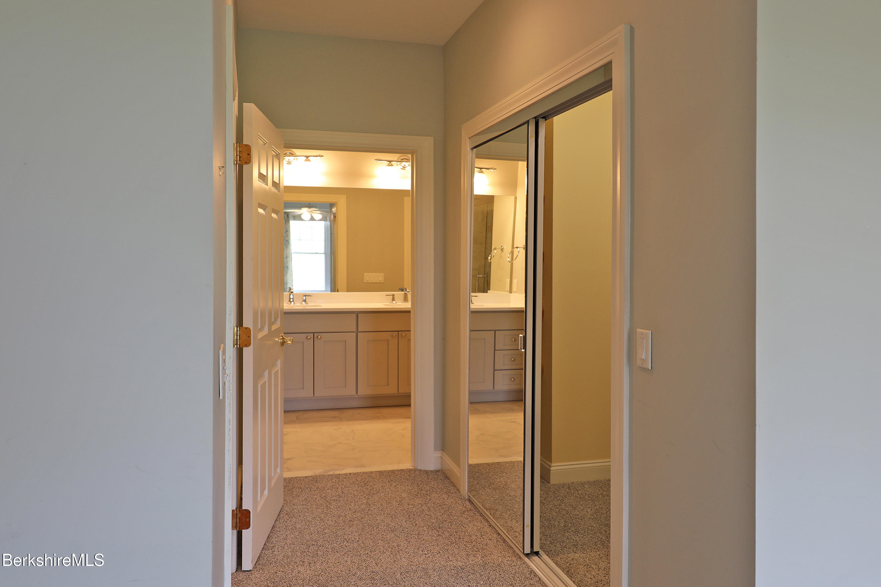 33 Alpine Trail Pittsfield, MA 01201 - Photo 32 of 69 Primary bath