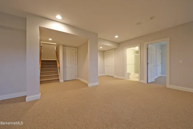 $730,000 | 33 Alpine Trail, Pittsfield, MA 01201