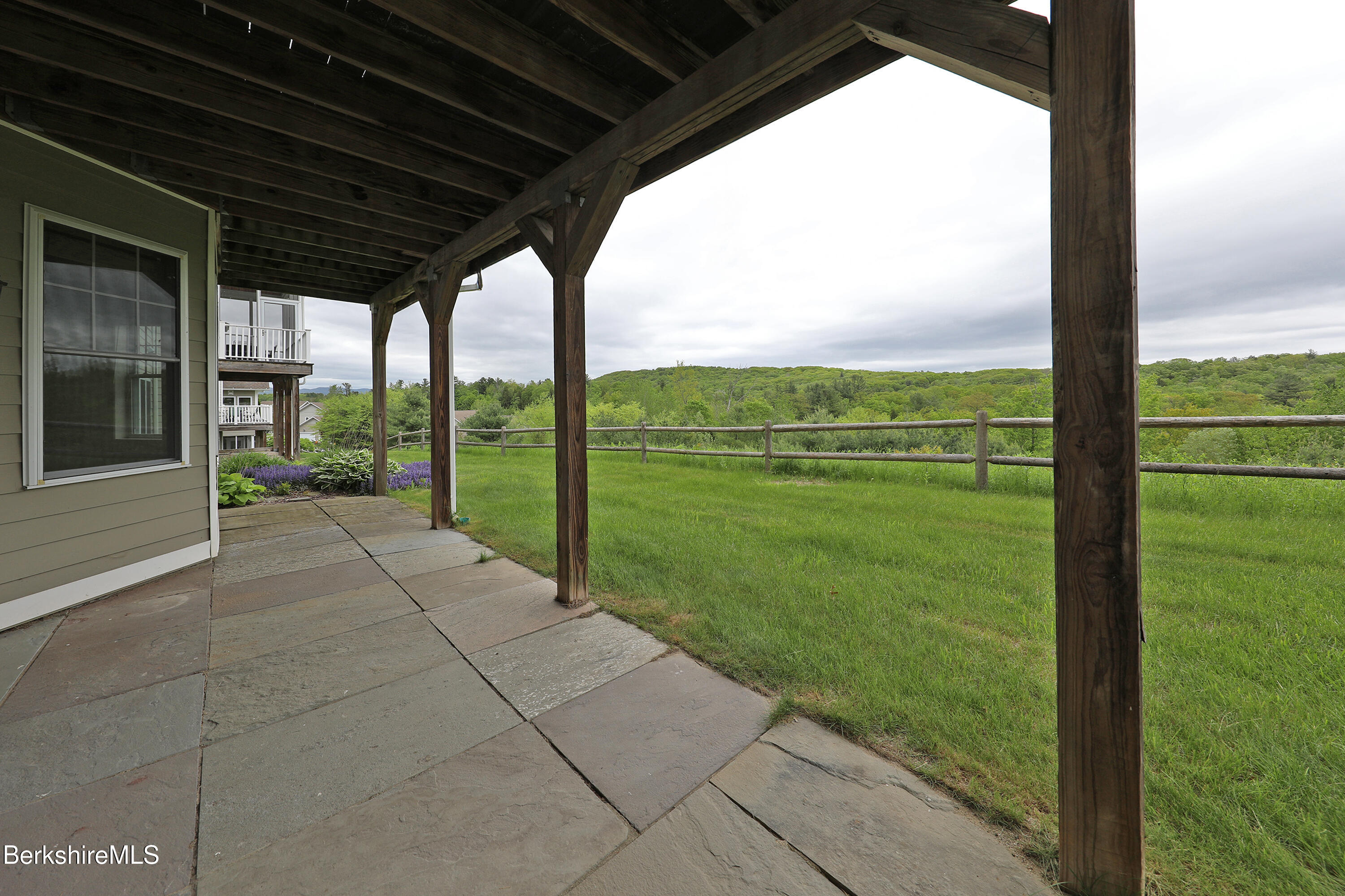33 Alpine Trail Pittsfield, MA 01201 - Photo 61 of 69 Stone patio