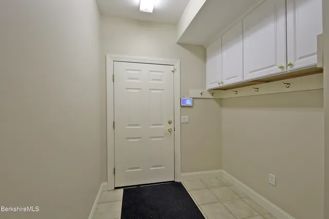 $730,000 | 33 Alpine Trail, Pittsfield, MA 01201