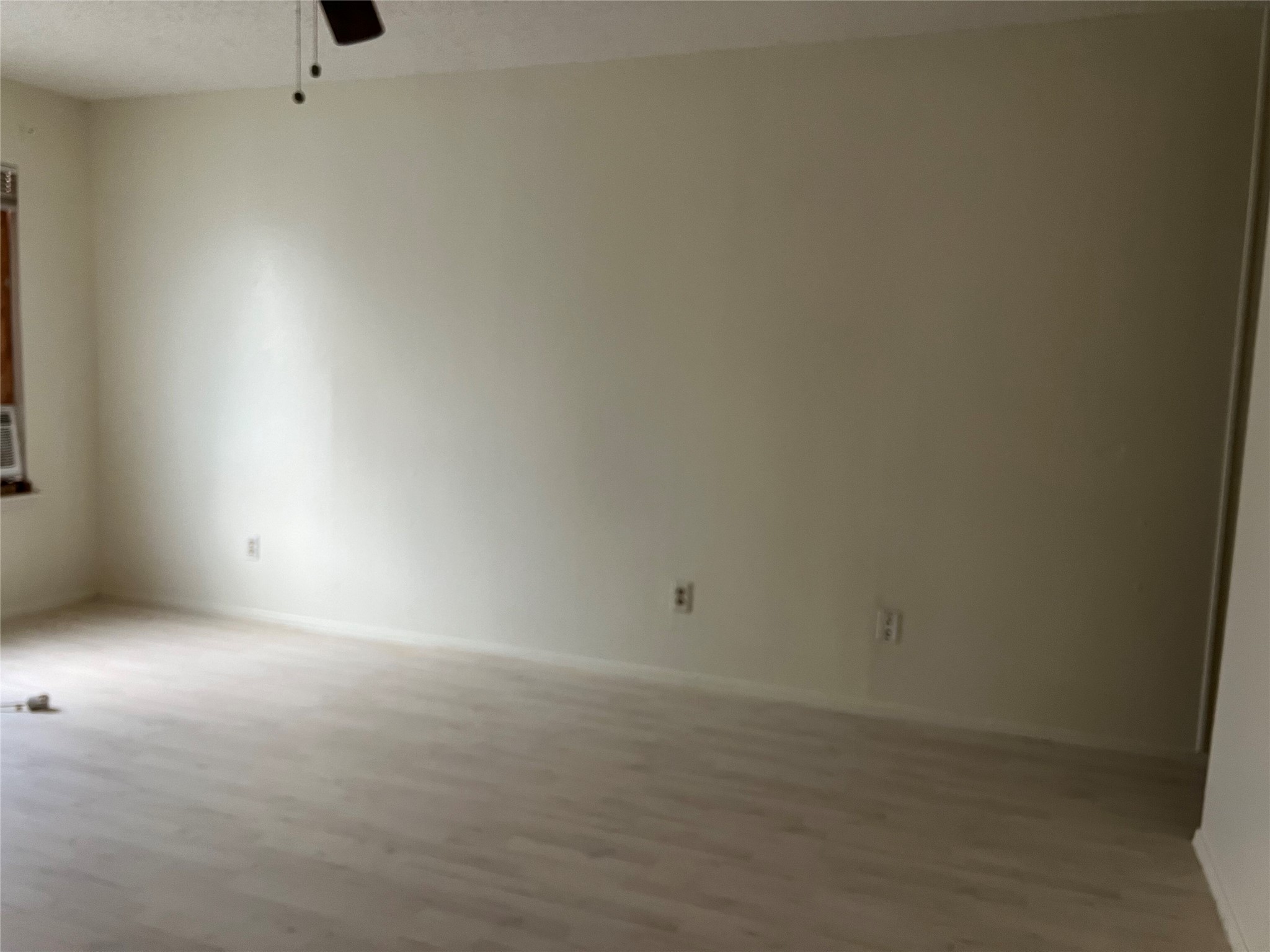 8423 Fathom Circle, Unit B Austin, TX 78750 - Photo 4 of 5 a view of a room