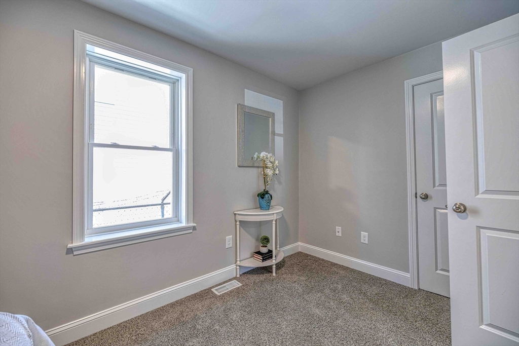 155 Mason Street Fall River, MA 02723 - Photo 9 of 19