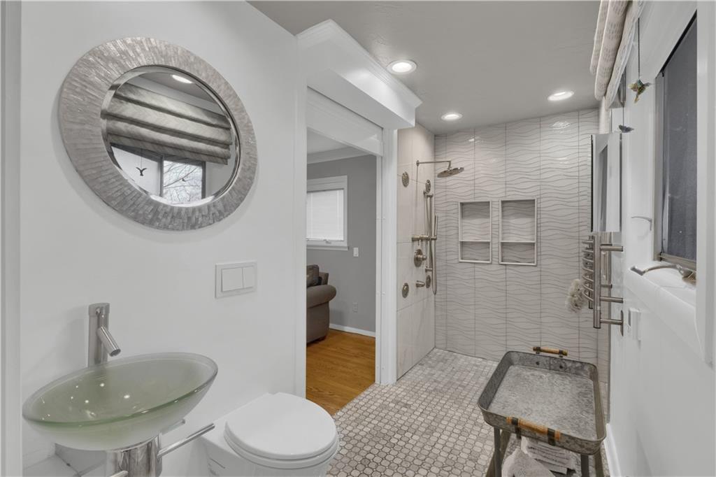 1177 Harvard Road Pittsburgh, PA 15205 - Photo 12 of 25 Gallery Image 12