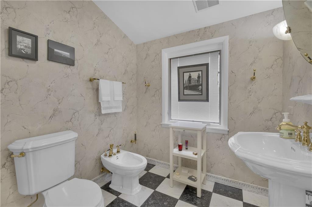 1177 Harvard Road Pittsburgh, PA 15205 - Photo 15 of 25 Gallery Image 15