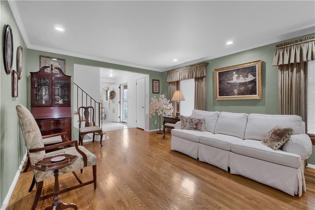 1177 Harvard Road Pittsburgh, PA 15205 - Photo 3 of 25 Gallery Image 3