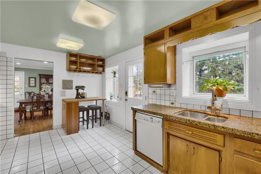 1177 Harvard Road Pittsburgh, PA 15205 - Photo 10 of 25 Gallery Image 10