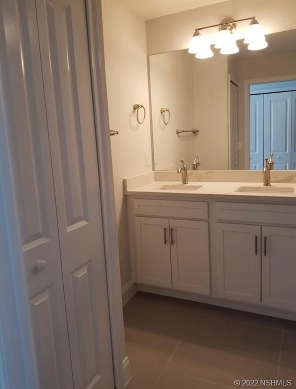 5134 Taylor Avenue, Unit B Port Orange, FL 32127 - Photo 3 of 11