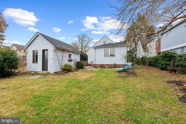 a house view with a garden space