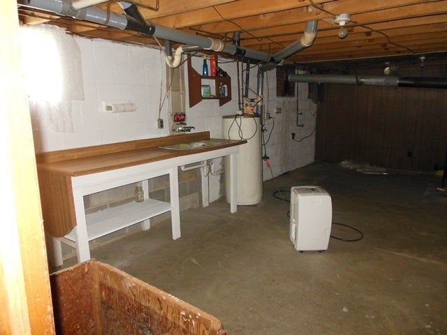 Reynolds Subdivision Road Frankford, WV 24938 - Photo 39 of 50 Basement