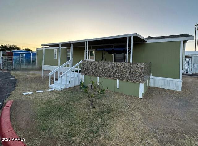 555 West Warner Road, Unit 61 Chandler, AZ 85225 - Photo 14 of 16 10