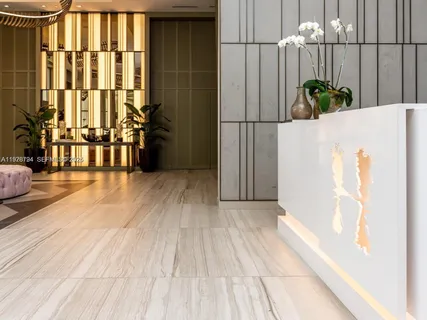 $700,000 | 4010 South Ocean Drive, Unit R3105, Hollywood, FL 33019