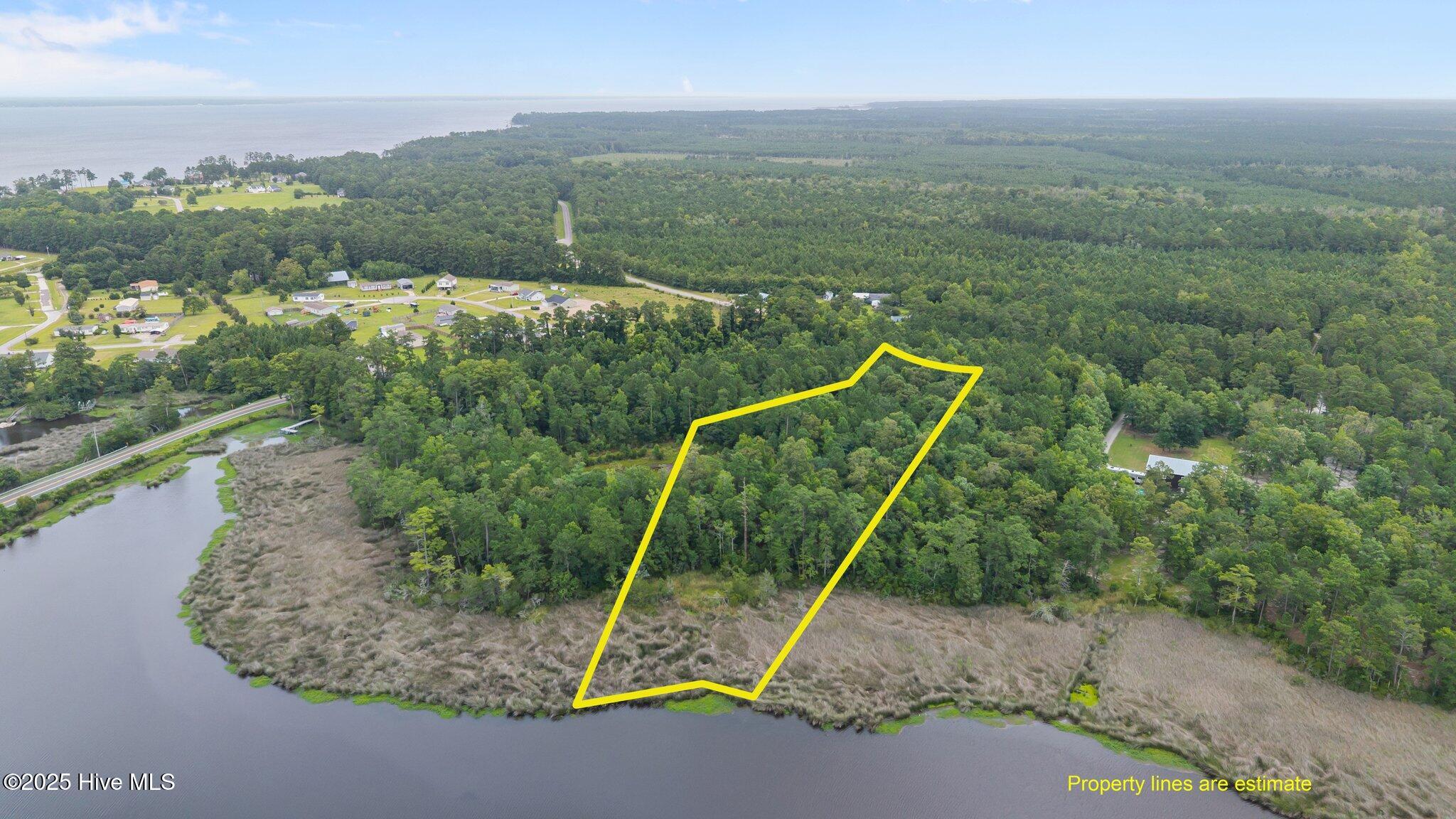 100 Baytree Lane Havelock, NC 28532 - Photo 2 of 22 14-web-or-mls-DJI_20250702111922_0016_D_