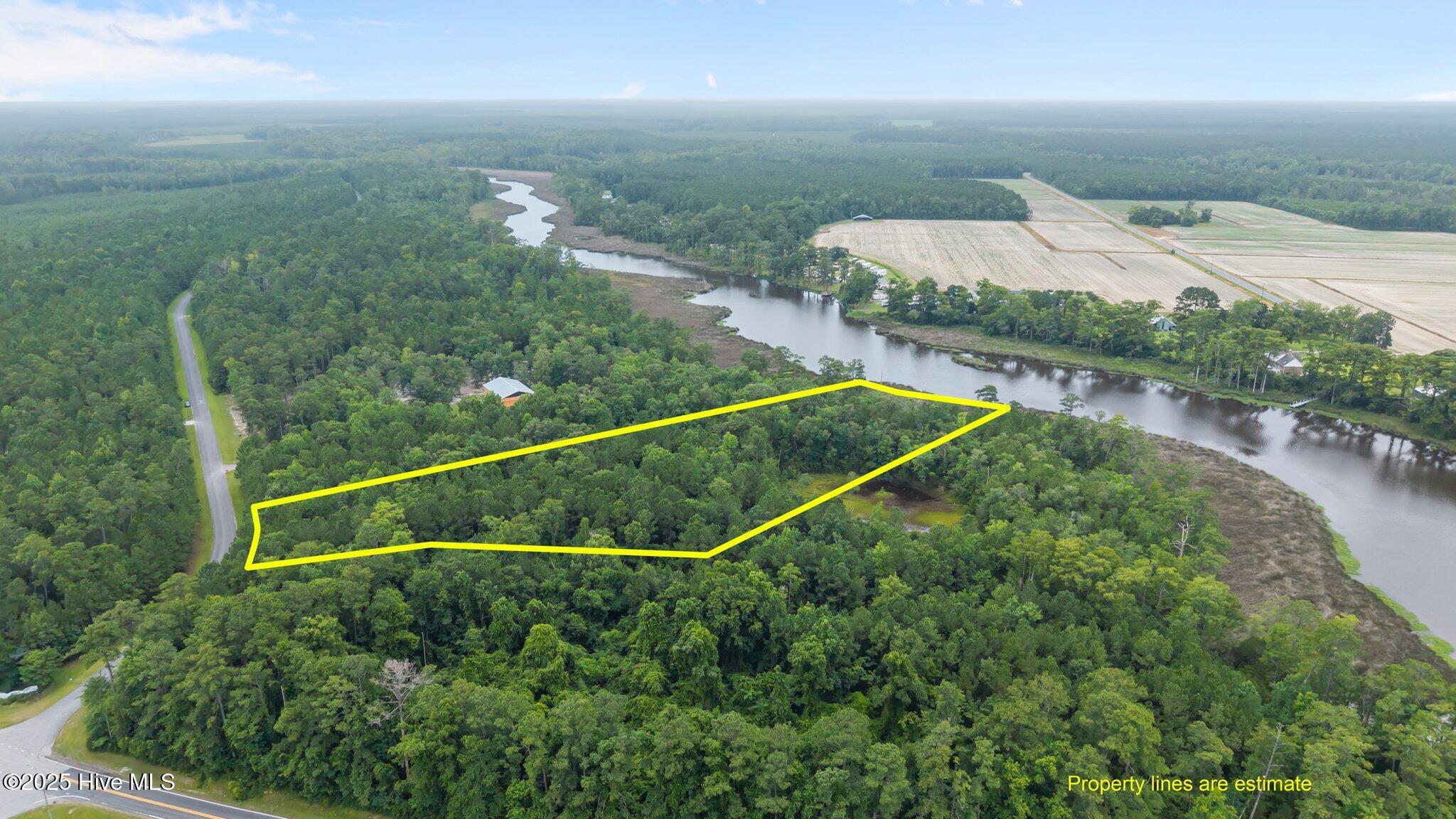 100 Baytree Lane Havelock, NC 28532 - Photo 3 of 22 13-web-or-mls-DJI_20250702111755_0013_D_