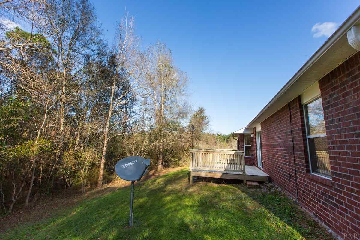 2213 Liberty Loop Road Cantonment, FL 32533 - Photo 26 of 29 Gallery Image 26