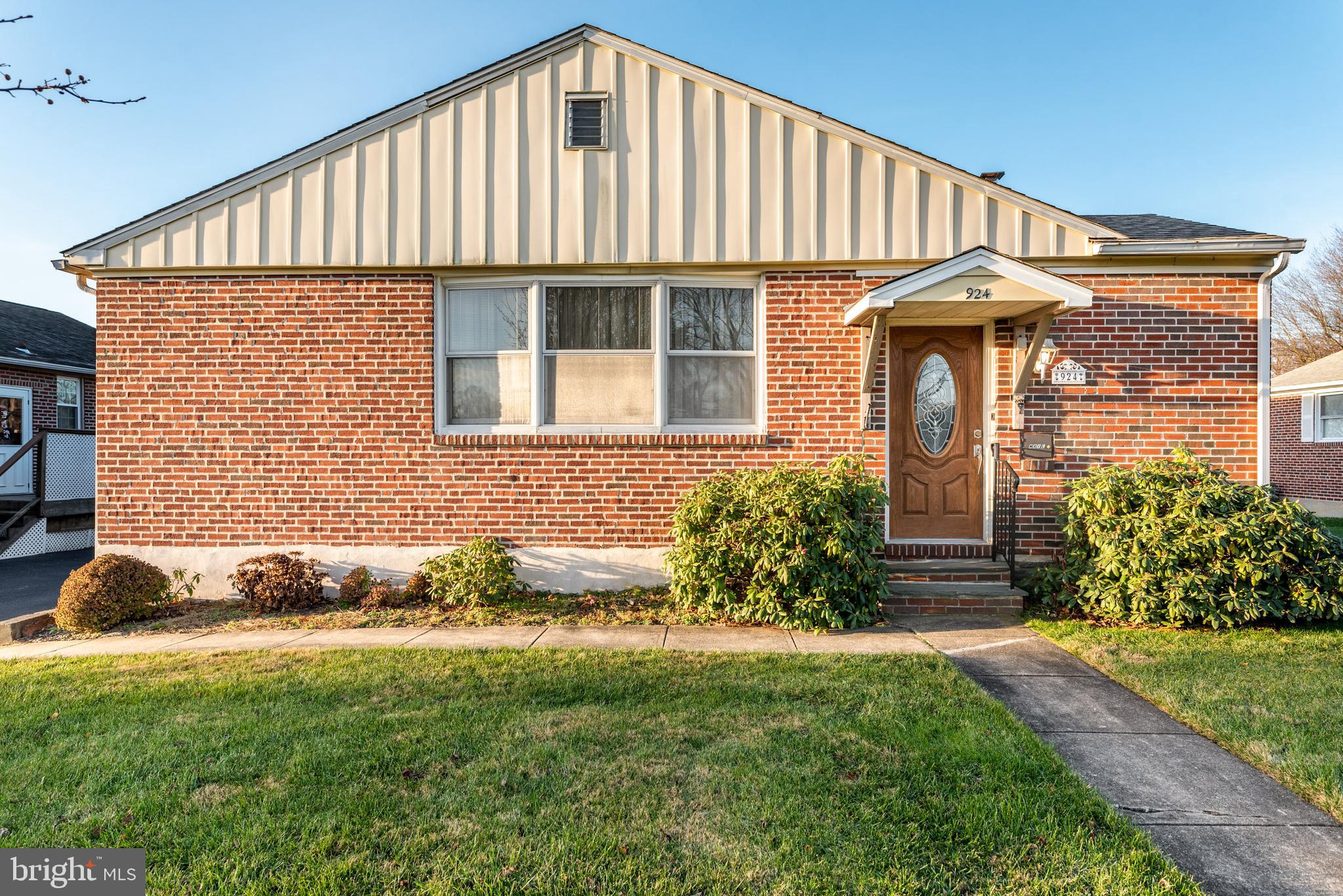 924 Springhaven Road Springfield, PA 19064 - Photo 2 of 26 Exterior Front.