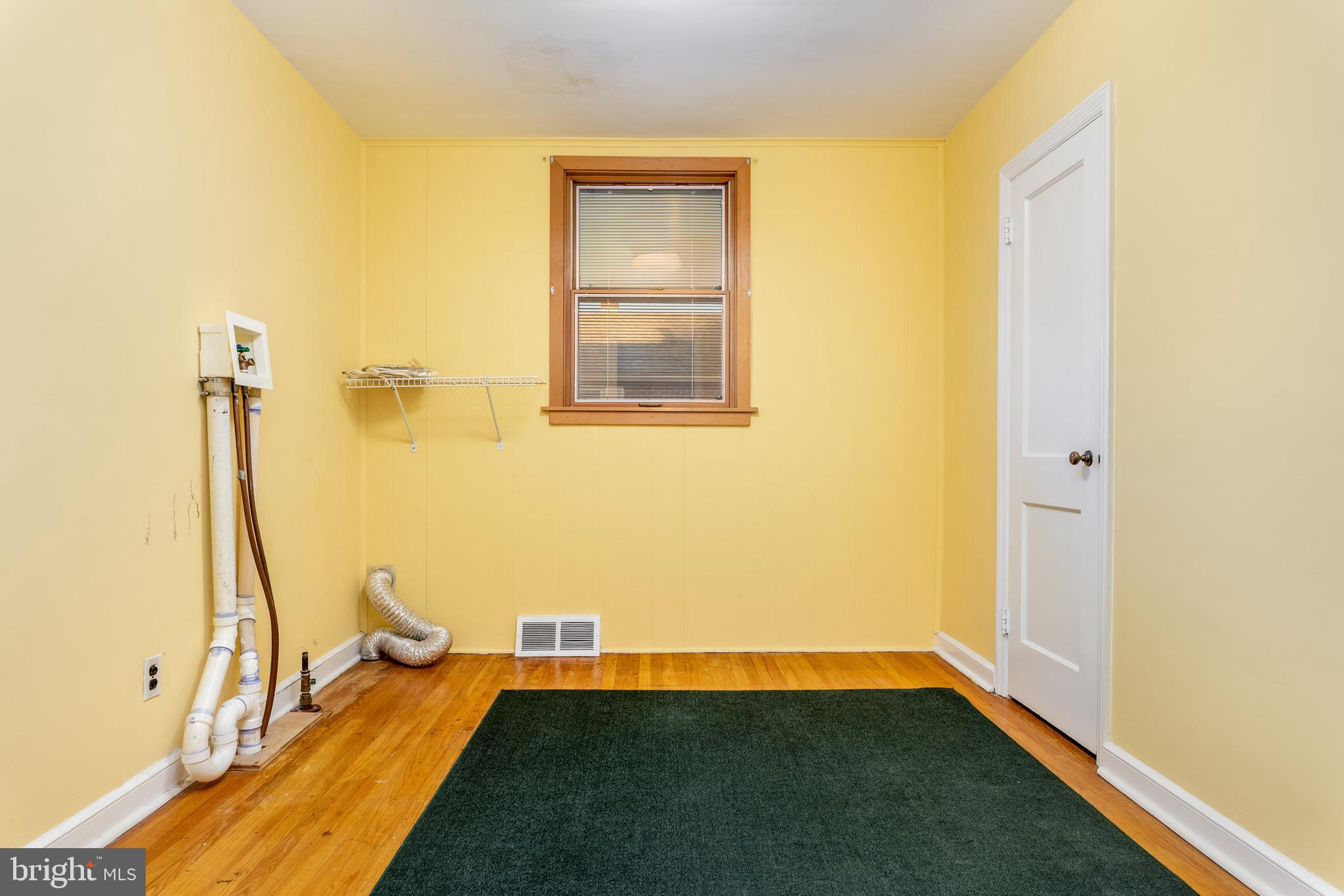 924 Springhaven Road Springfield, PA 19064 - Photo 14 of 26 Bedroom Three with Laundry Hook-up.
