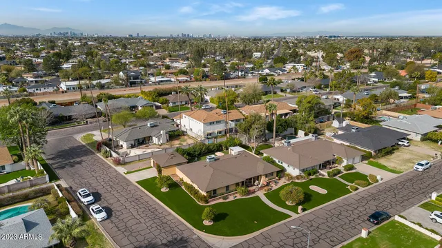 $9,995 | 4597 East Calle Ventura, Phoenix, AZ 85018