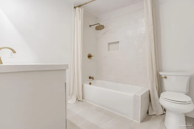 $355,000 | 3132 Birdseye Circle, Gulf Breeze, FL 32563