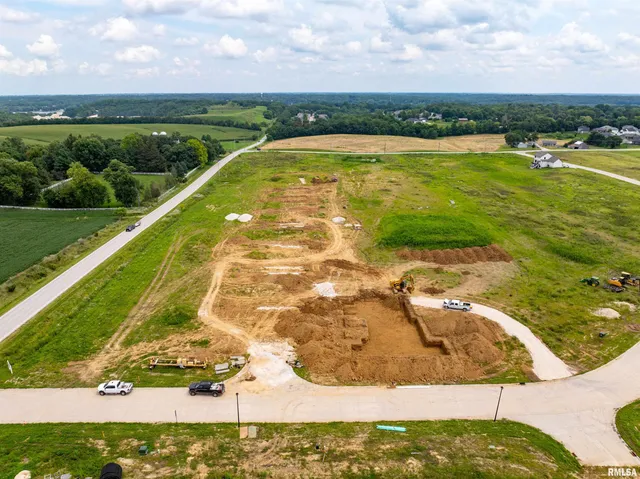 $398,410 | 6 Frank Court, Le Claire, IA 52753