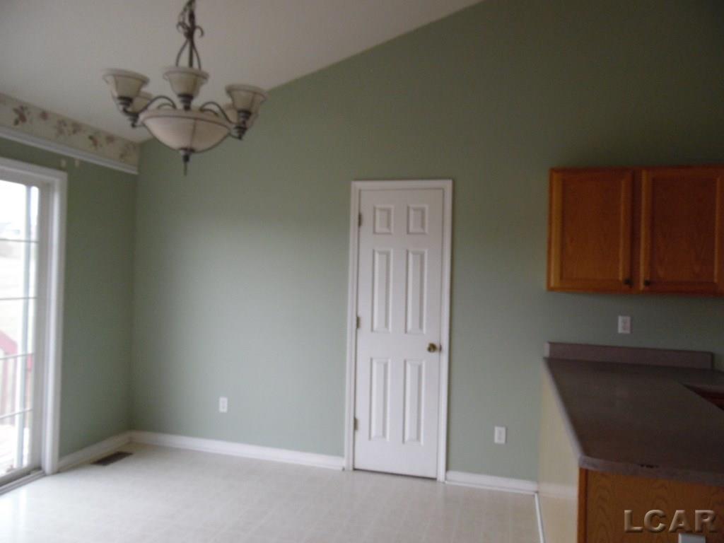 6409 Pocklington Road Britton, MI 49229 - Photo 9 of 19 31287213-8.JPG