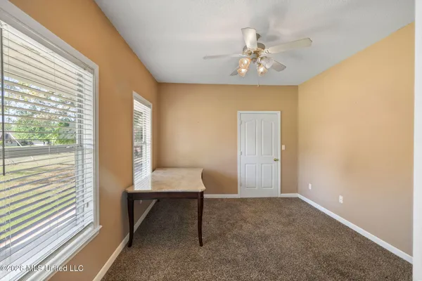 $445,000 | 3450 Woodland Trace North, Southaven, MS 38672