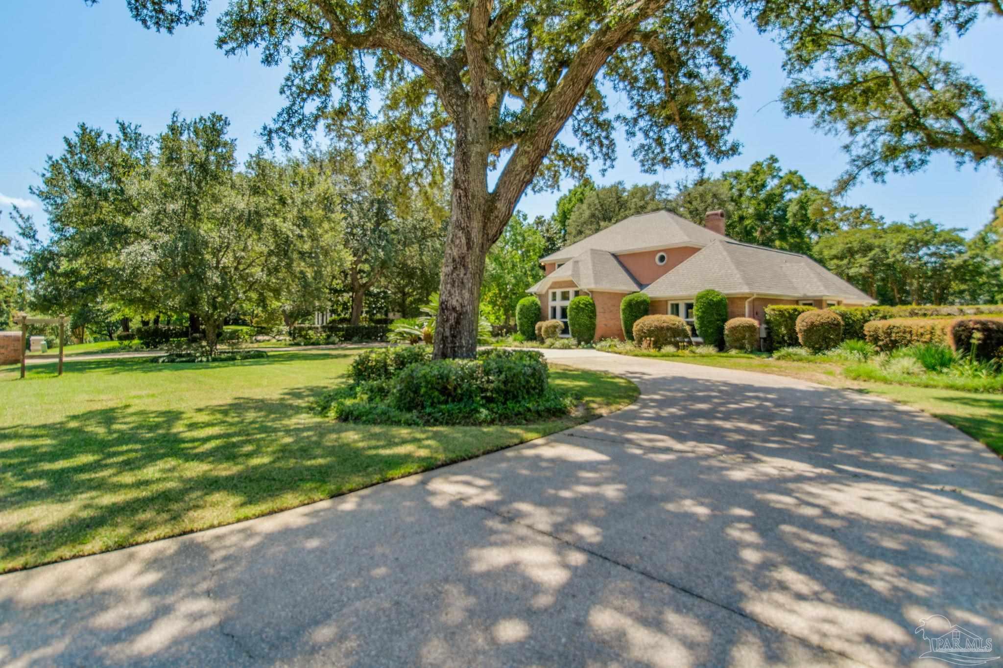 4521 Canopy Road Pensacola, FL 32504 - Photo 2 of 50